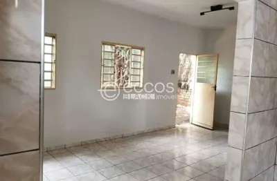 Casa à venda, 3 quartos, 2 suítes, 3 vagas, lagoinha - uberlândia/mg
