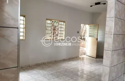 Casa à venda, 3 quartos, 2 suítes, 3 vagas, lagoinha - uberlândia/mg