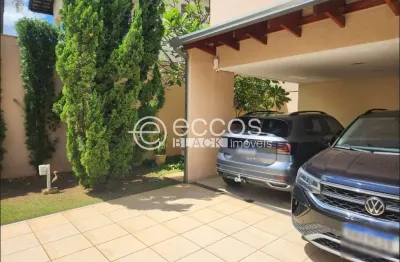 Casa para aluguel, 3 quartos, 1 suíte, 2 vagas, lídice - uberlândia/mg