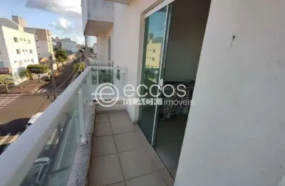 Cobertura para aluguel, 3 quartos, 3 suítes, 3 vagas, santa mônica - uberlândia/mg