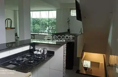 Casa à venda, 4 quartos, 1 suíte, 3 vagas, santa luzia - uberlândia/mg