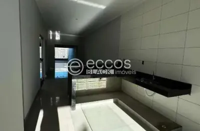 Casa à venda, 3 quartos, 1 suíte, 2 vagas, marta helena - uberlândia/mg