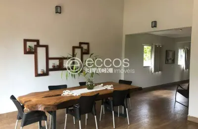 Chácara à venda, 3 quartos, área rural de uberlândia - uberlândia/mg