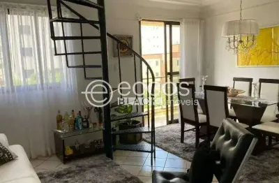 Cobertura à venda, 3 quartos, 1 suíte, 2 vagas, santa mônica - uberlândia/mg