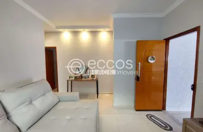 Casa à venda, 2 quartos, 1 suíte, 3 vagas, chácaras tubalina e quartel - uberlândia/mg