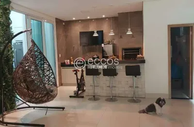 Casa à venda, 3 quartos, 1 suíte, 3 vagas, jardim patrícia - uberlândia/mg