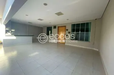 Casa à venda, 3 quartos, 1 suíte, 2 vagas, alto umuarama - uberlândia/mg