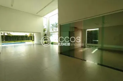 Casa à venda, 3 quartos, 3 suítes, 4 vagas, morada da colina - uberlândia/mg