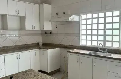 Casa à venda, 3 quartos, 1 suíte, 2 vagas, planalto - uberlândia/mg