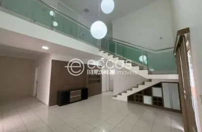 Casa para aluguel, 3 quartos, 2 suítes, 3 vagas, jardim karaíba - uberlândia/mg