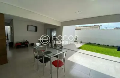 Casa à venda, 3 quartos, 1 suíte, 3 vagas, planalto - uberlândia/mg