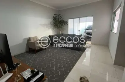 Casa à venda, 3 quartos, 1 suíte, 2 vagas, bosque dos buritis - uberlândia/mg