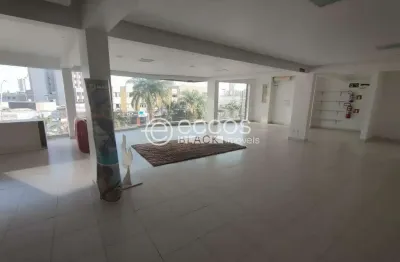 Sala comercial para alugar na Avenida João Naves de Ávila, Centro, Uberlândia