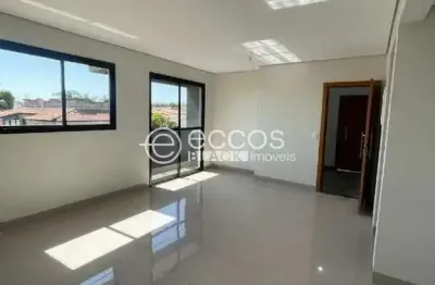 Apartamento à venda, 3 quartos, 1 suíte, 2 vagas, tibery - uberlândia/mg
