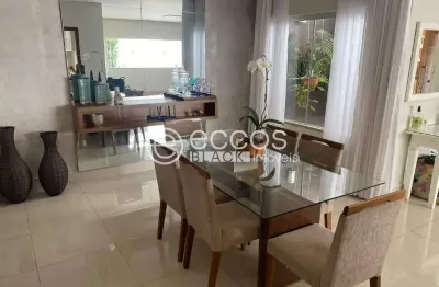 Casa à venda, 3 quartos, 3 suítes, 4 vagas, cidade jardim - uberlândia/mg
