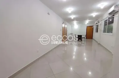 Sala comercial para alugar na Praça Adolfo Fonseca, 178, Fundinho, Uberlândia