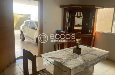 Casa à venda, 3 quartos, 2 suítes, 4 vagas, brasil - uberlândia/mg
