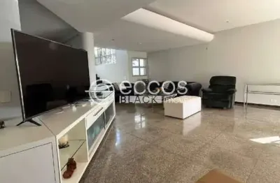 Casa à venda, 5 quartos, 4 suítes, 4 vagas, morada da colina - uberlândia/mg