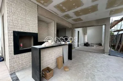 Casa em condomínio à venda, 3 quartos, 3 suítes, 2 vagas, laranjeiras - uberlândia/mg
