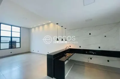 Casa à venda, 3 quartos, 1 suíte, 2 vagas, verde umuarama (lot) - uberlândia/mg