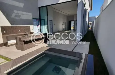 Casa em condomínio à venda, 4 quartos, 4 suítes, 2 vagas, cidade jardim - uberlândia/mg