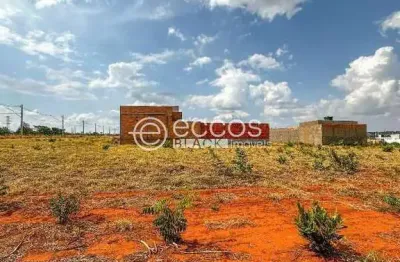 Terreno à venda na Rua Campo Largo, 101, Novo Mundo, Uberlândia