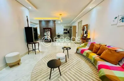 Casa à venda, 3 quartos, 3 suítes, 2 vagas, lídice - uberlândia/mg