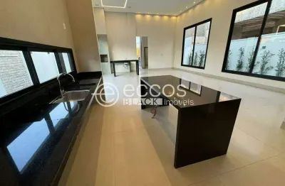 Casa em condomínio à venda, 3 quartos, 3 suítes, 4 vagas, laranjeiras - uberlândia/mg