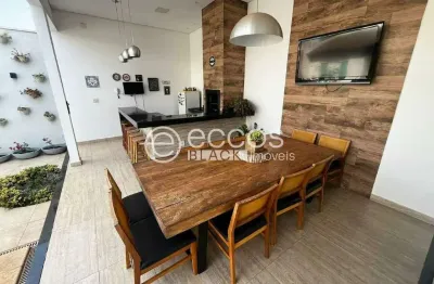 Casa à venda, 3 quartos, 1 suíte, 2 vagas, laranjeiras - uberlândia/mg