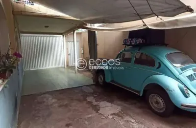 Casa à venda, 4 quartos, 1 suíte, 3 vagas, saraiva - uberlândia/mg