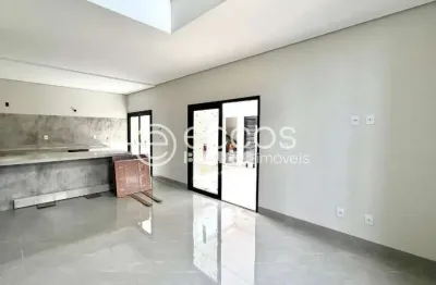 Casa em condomínio à venda, 3 quartos, 3 suítes, 2 vagas, aclimação - uberlândia/mg