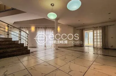 Casa à venda, 4 quartos, 3 suítes, 4 vagas, morada da colina - uberlândia/mg