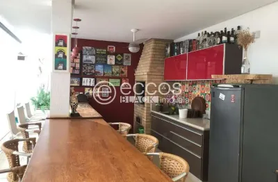 Casa à venda, 4 quartos, 4 suítes, 2 vagas, morada da colina - uberlândia/mg