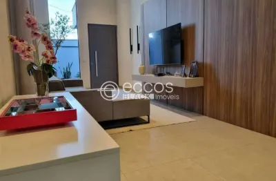 Casa à venda, 3 quartos, 3 suítes, 4 vagas, novo mundo - uberlândia/mg
