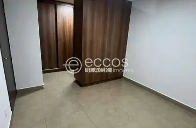 Casa à venda, 3 quartos, 1 suíte, 2 vagas, aclimação - uberlândia/mg