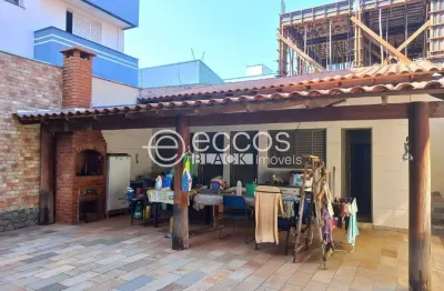 Casa à venda, 5 quartos, 1 suíte, 4 vagas, santa mônica - uberlândia/mg