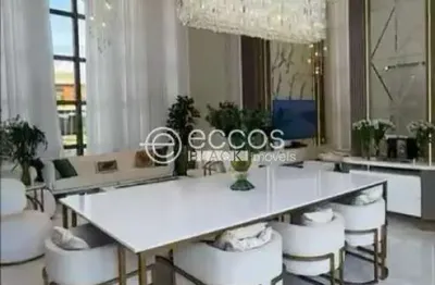 Casa à venda, 4 quartos, 4 suítes, 4 vagas, nova uberlândia - uberlândia/mg