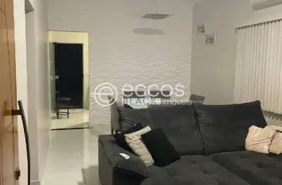 Casa à venda, 3 quartos, 1 suíte, 4 vagas, jardim europa - uberlândia/mg