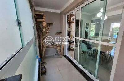 Cobertura à venda, 3 quartos, 1 suíte, 1 vaga, santa mônica - uberlândia/mg