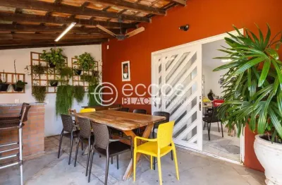 Casa à venda, 3 quartos, 1 suíte, 2 vagas, vigilato pereira - uberlândia/mg