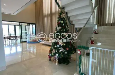Casa em condomínio à venda, 4 quartos, 3 suítes, 4 vagas, gávea sul - uberlândia/mg