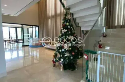 Casa em condomínio à venda, 4 quartos, 3 suítes, 4 vagas, gávea sul - uberlândia/mg