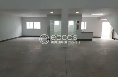 Barracão / Galpão / Depósito à venda na Avenida Seme Simão, 2122, Granada, Uberlândia
