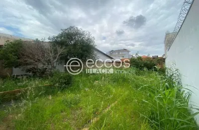 Terreno à venda na Rua Sebastiana Arantes Fonseca, Santa Mônica, Uberlândia