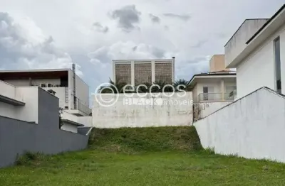 Terreno em condomínio fechado à venda na Avenida Paulo Gracindo, 1055, Gávea, Uberlândia