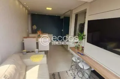 Apartamento à venda, 2 quartos, 1 suíte, 1 vaga, aclimação - uberlândia/mg
