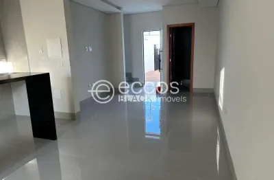 Casa à venda, 3 quartos, 1 suíte, 4 vagas, novo mundo - uberlândia/mg