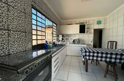 Casa à venda, 3 quartos, 3 vagas, osvaldo rezende - uberlândia/mg