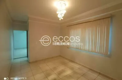 Casa à venda, 3 quartos, 1 suíte, 1 vaga, residencial gramado - uberlândia/mg