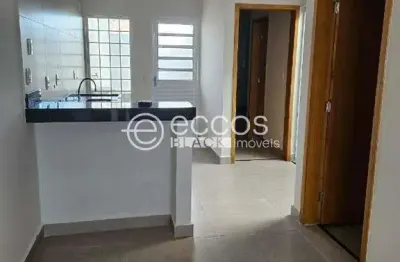 Casa à venda, 2 quartos, 1 suíte, 2 vagas, jardim ipanema - uberlândia/mg